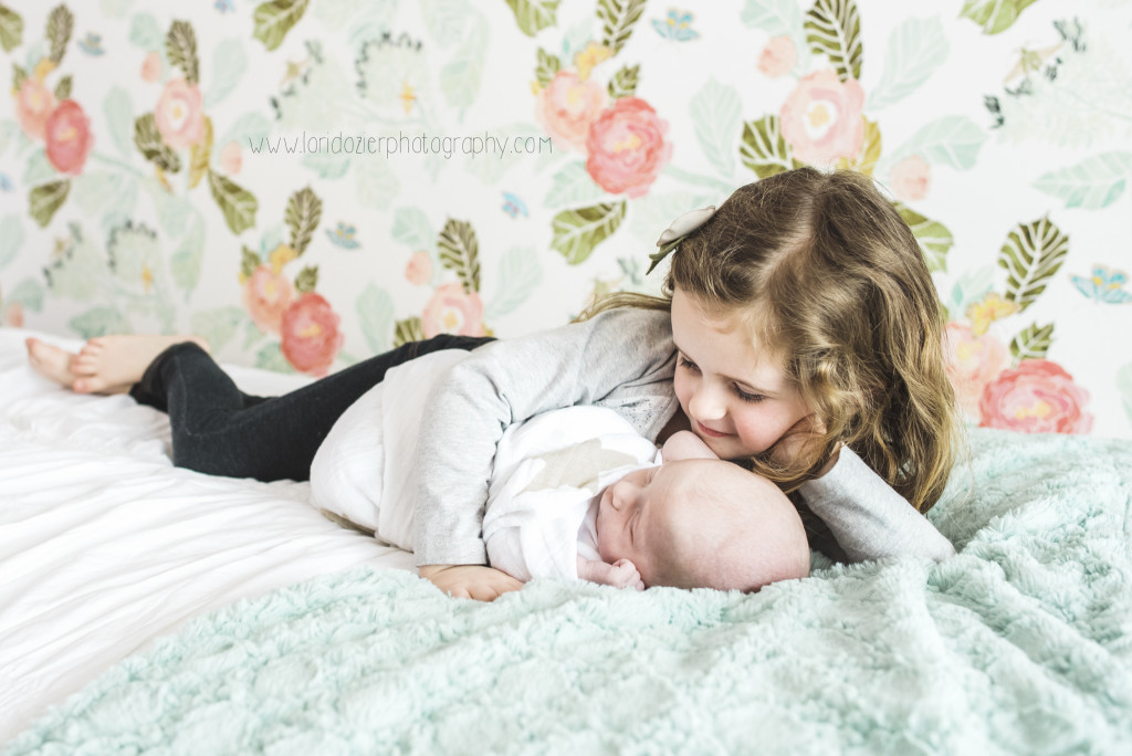 victoria lifestyle newborn photographer