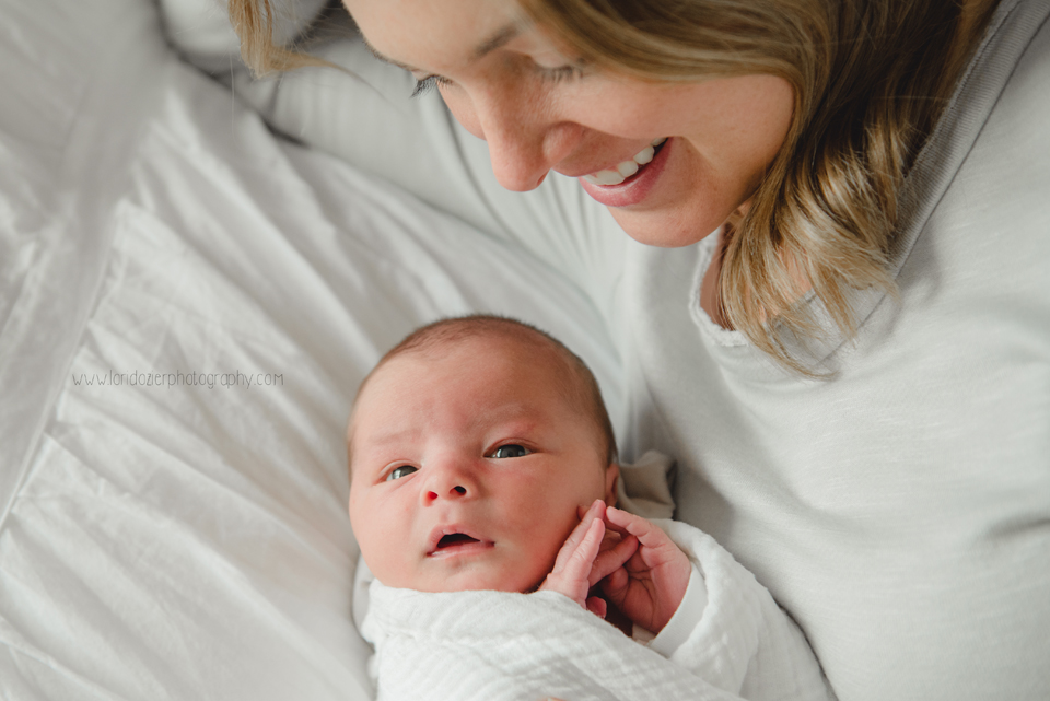 Victoria MN lifestyle newborn photographer